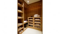 Elisa -  Wardrobe